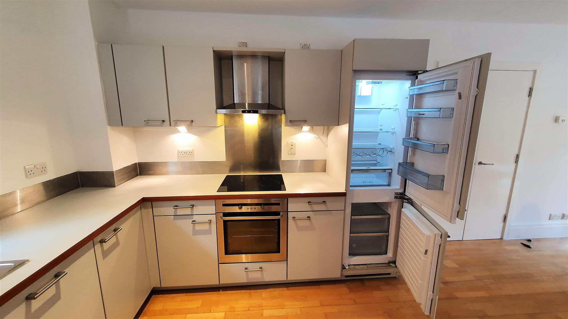 27 Lockes Yard Great Marlborough St Manchester